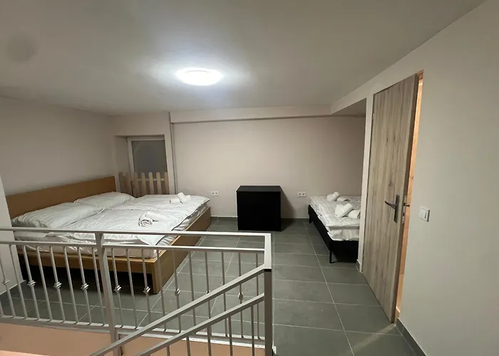 Iza-szondi Homes Appartement *