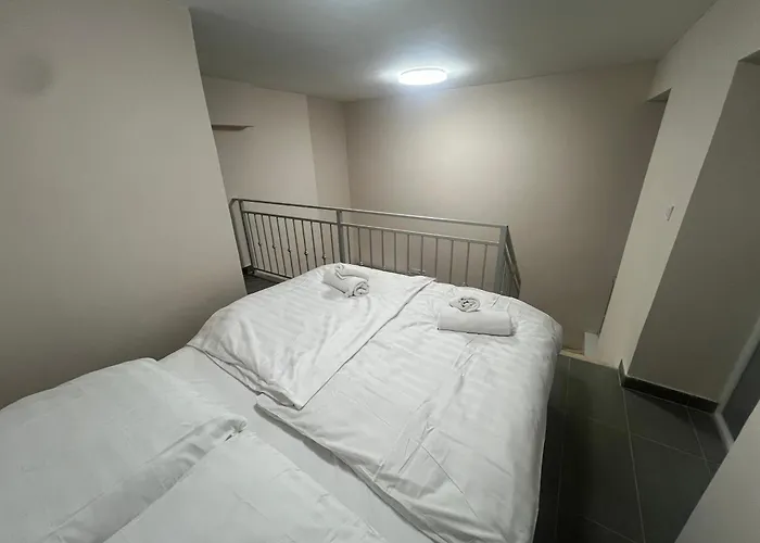 Appartement Iza-szondi Homes