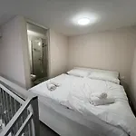아파트 Iza-szondi Homes