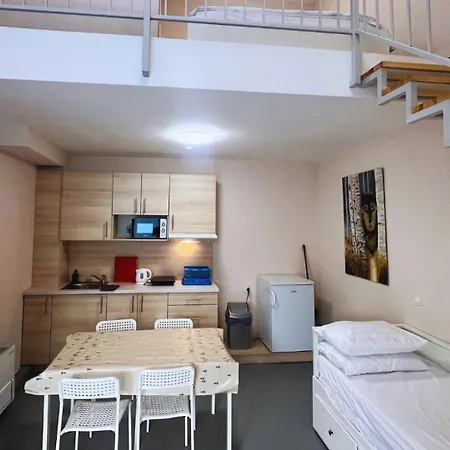 Διαμέρισμα Iza-szondi Homes